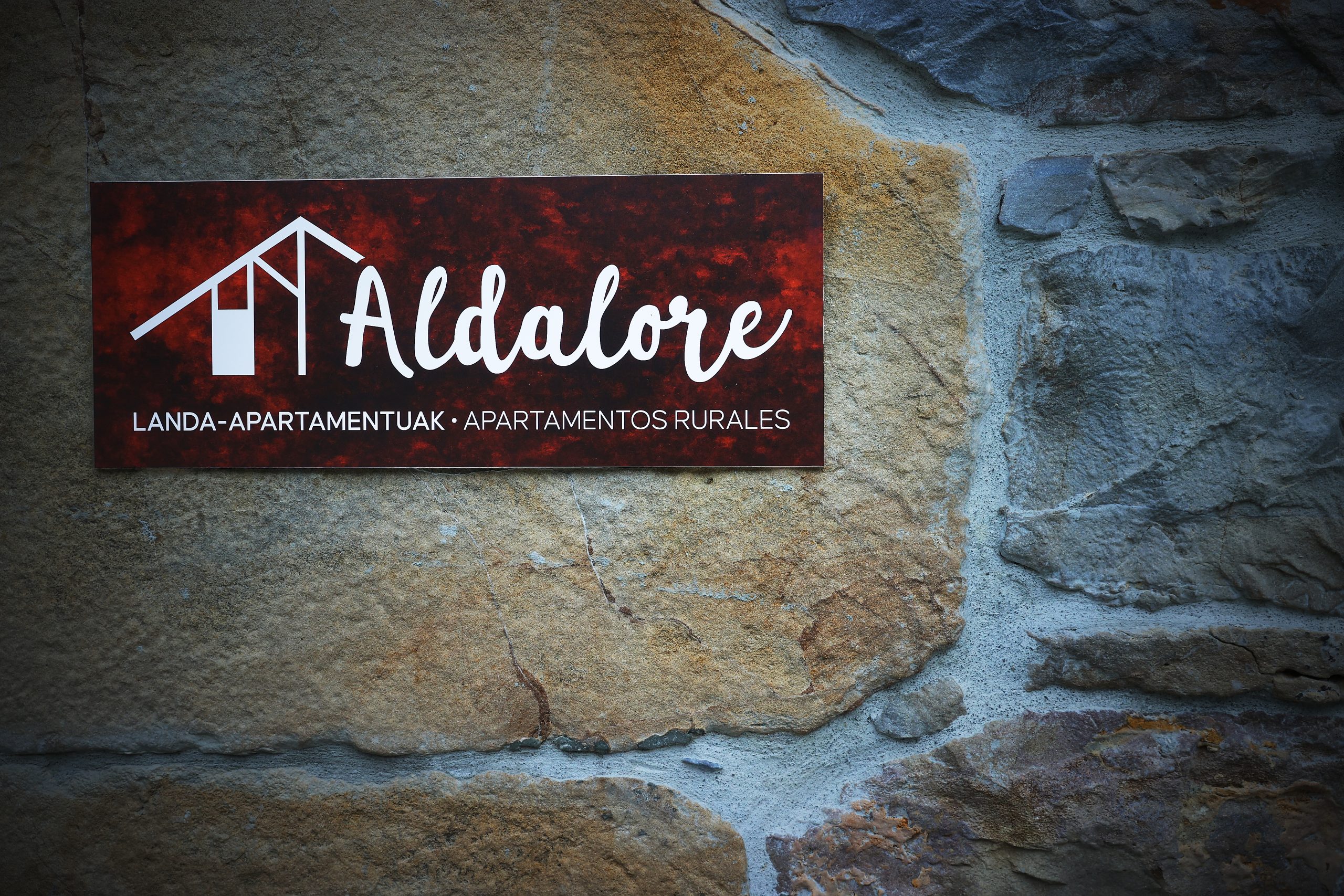 Apartamentos-rurales-Aldalore-en-Etxeleku-Valle-Imotz-Navarra (16) Apartamentos rurales Aldalore en Etxeleku Valle Imotz Navarra 16 scaled