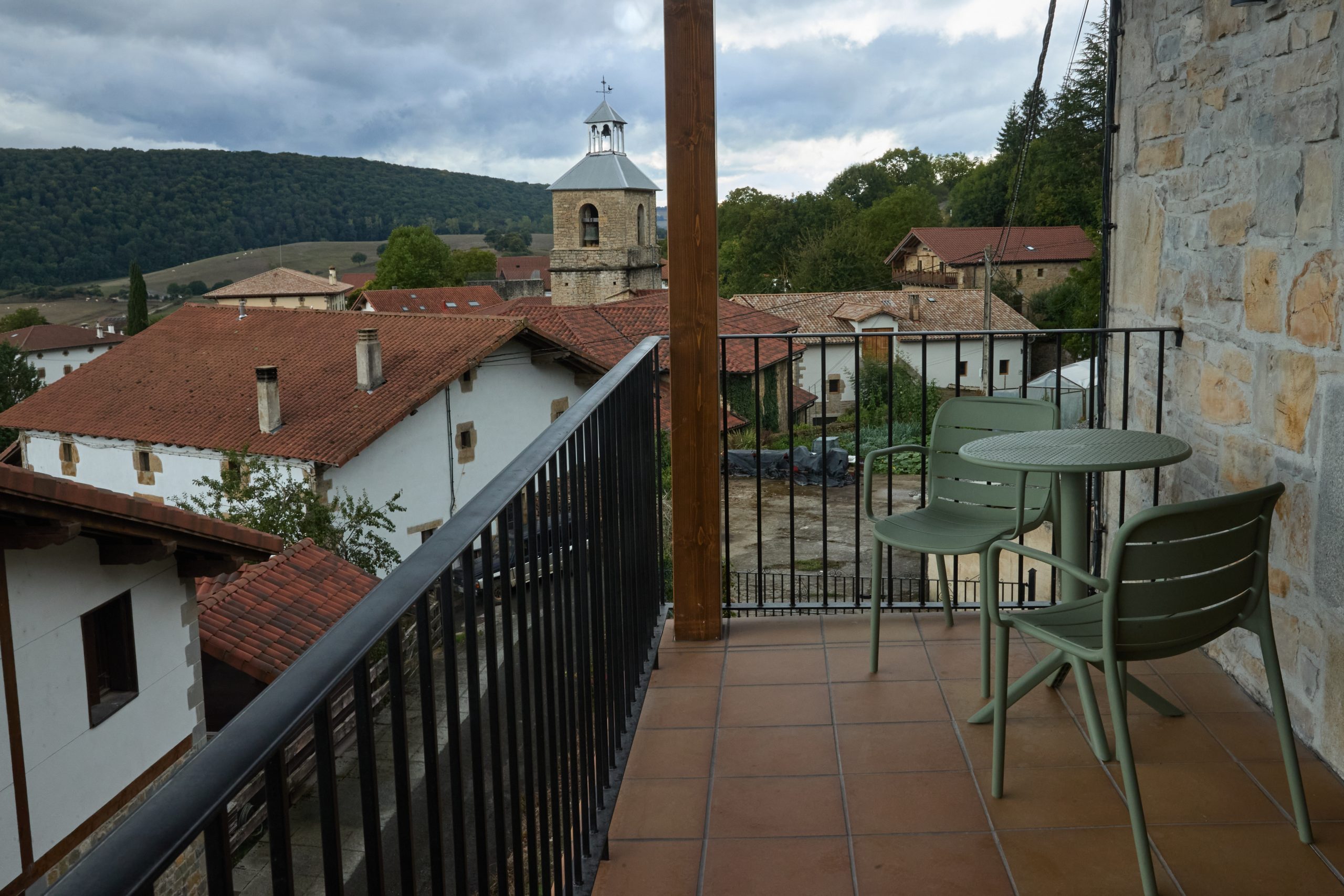 Apartamentos rurales Aldalore en Etxeleku Valle Imotz Navarra 128 scaled